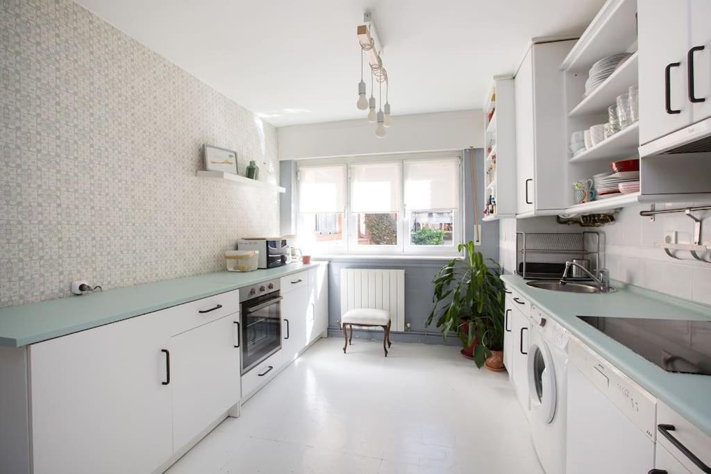 Lovely Apartment In Getxo Ngoại thất bức ảnh